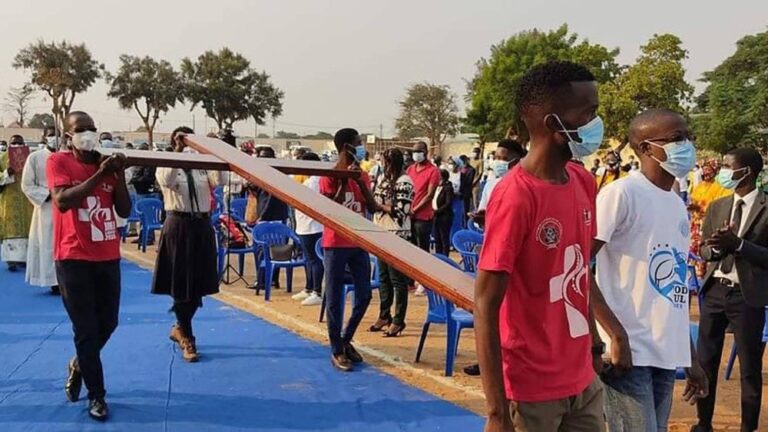 Papa publica mensagem para a XXXVI Jornada Mundial da Juventude diocesana