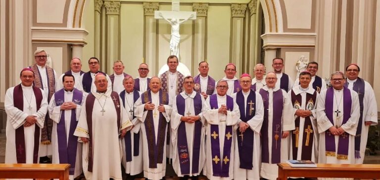Encontro anual reúne episcopado gaúcho em Passo Fundo