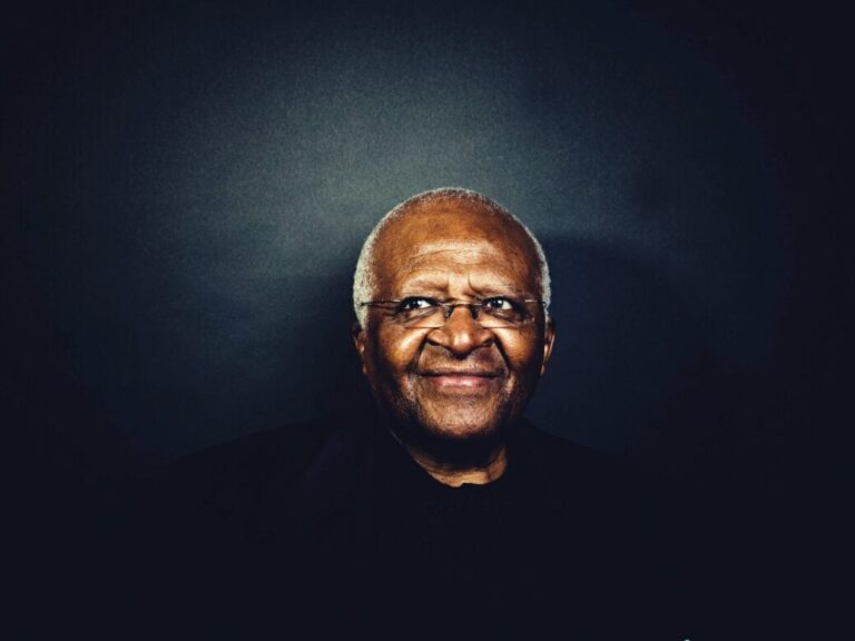 Pesar do Papa pela morte do arcebispo sul-africano Desmond Tutu, símbolo da resistência ao apartheid