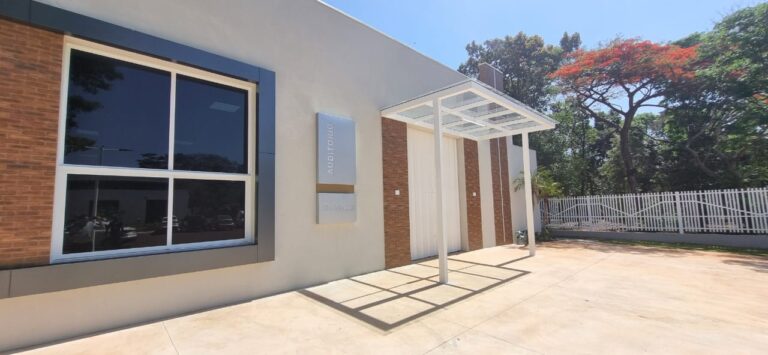 Descerramento de placas marcam inaugurações da Casa Dom Luciano Mendes de Almeida e do Auditório São João XXIII